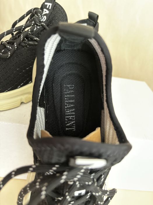 Продам кросівки для хлопчика 38 р