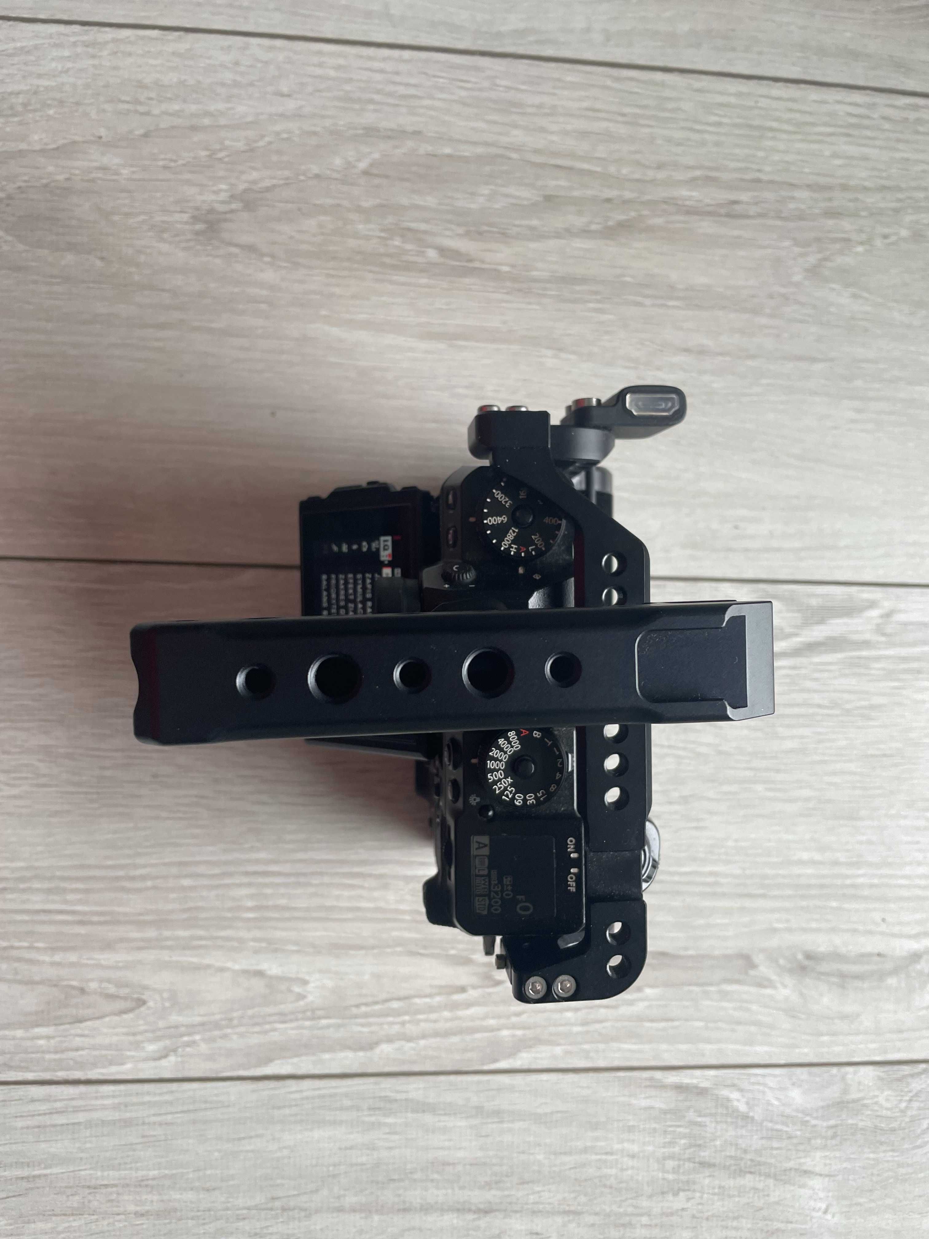 Aparat Fujifilm X-H1 + GRIP + Klatka + Obiektywy