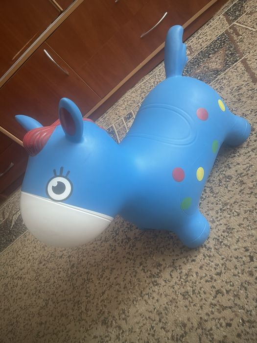 Дитячий віслюк стрибунець