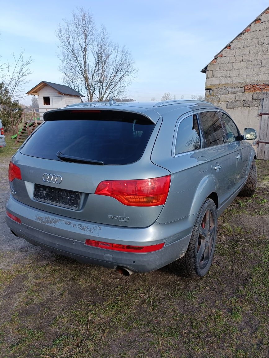 Witam sprzedam Audi Q7