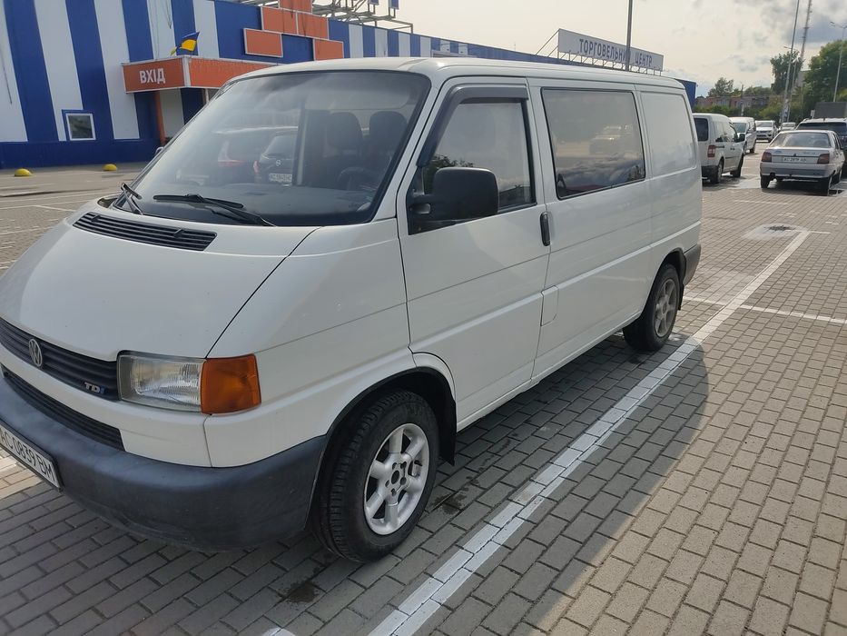 Volkswagen T4 пасажирський вантажопасажир