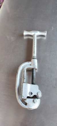 Трубний ключ для труб