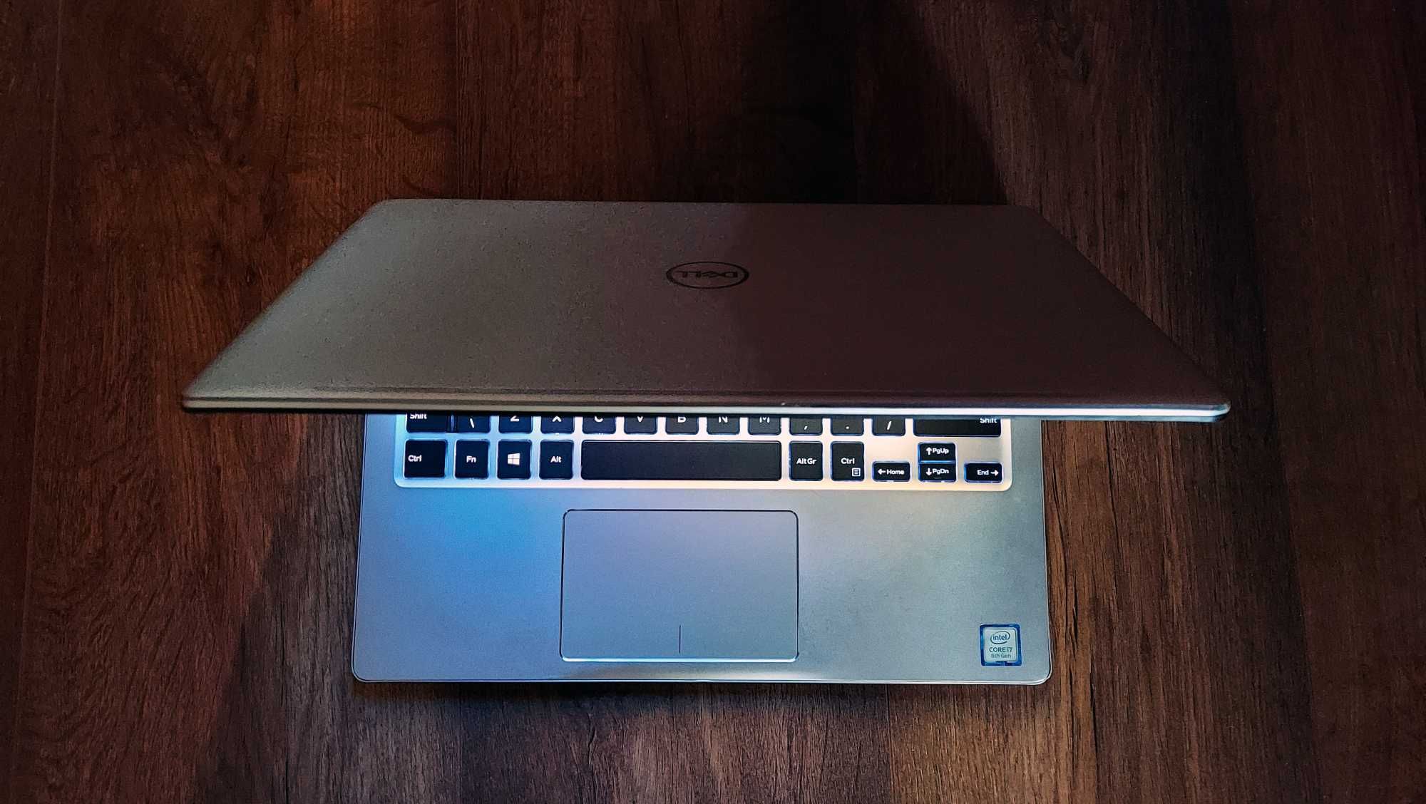 Elegancki ultrabook DELL 13,3" IPS - i7 16GB SSD512GB Win11Pro Office