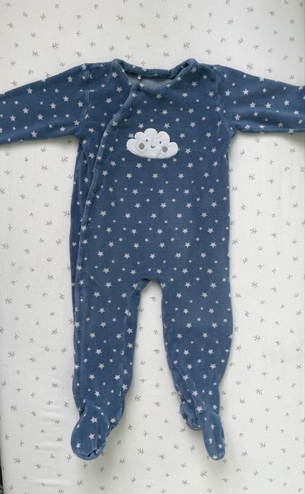 Smyk ocieplana piżama rozmiar 86 polarowy pajacyk dla chłopca paka