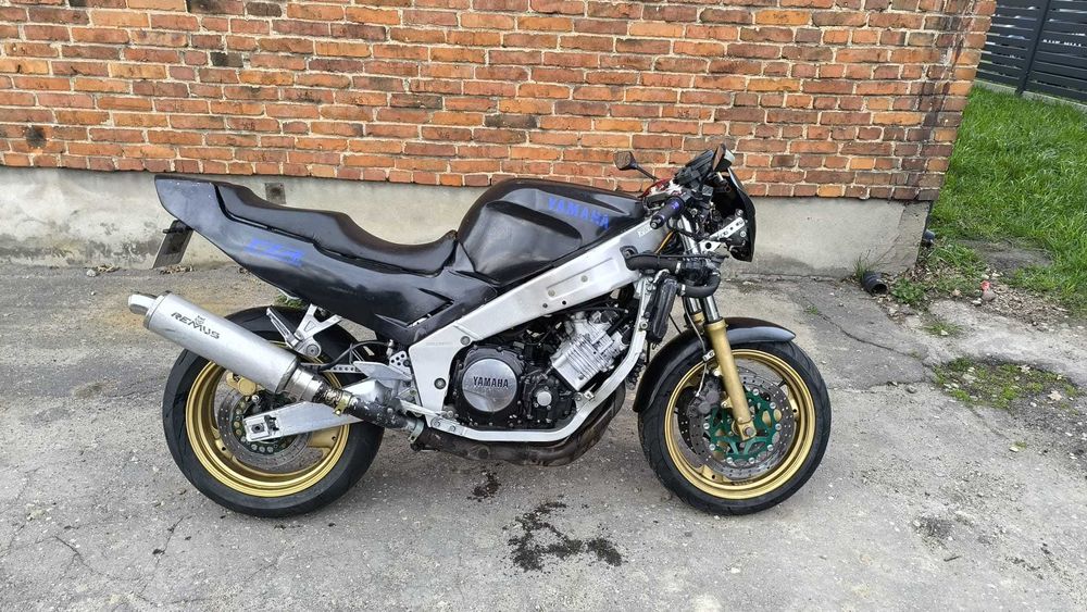 YAMAHA FZR 1000cm3 145KM Zarejestrowana Pali Jeździ Okazja Cenowa