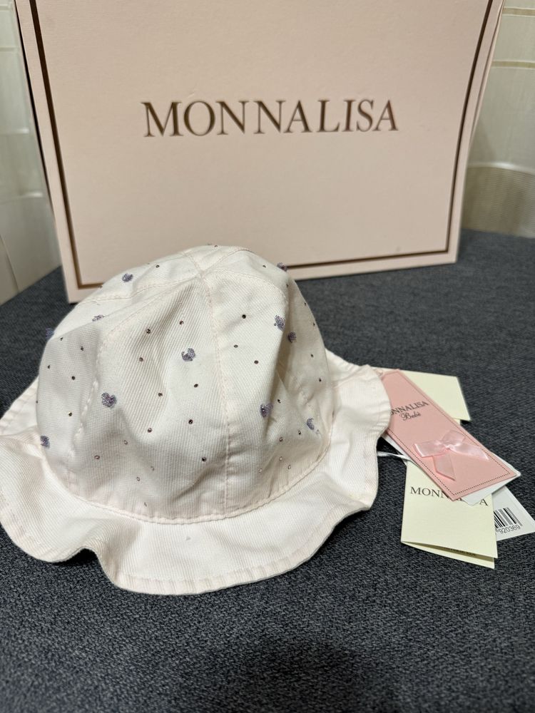 Кепки, панамы для девочки итальянского бренда Monnalisa