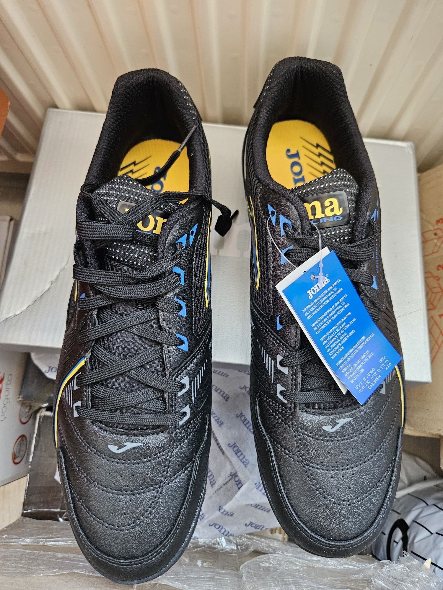 Футбольні Кросівки Joma, сороконіжки