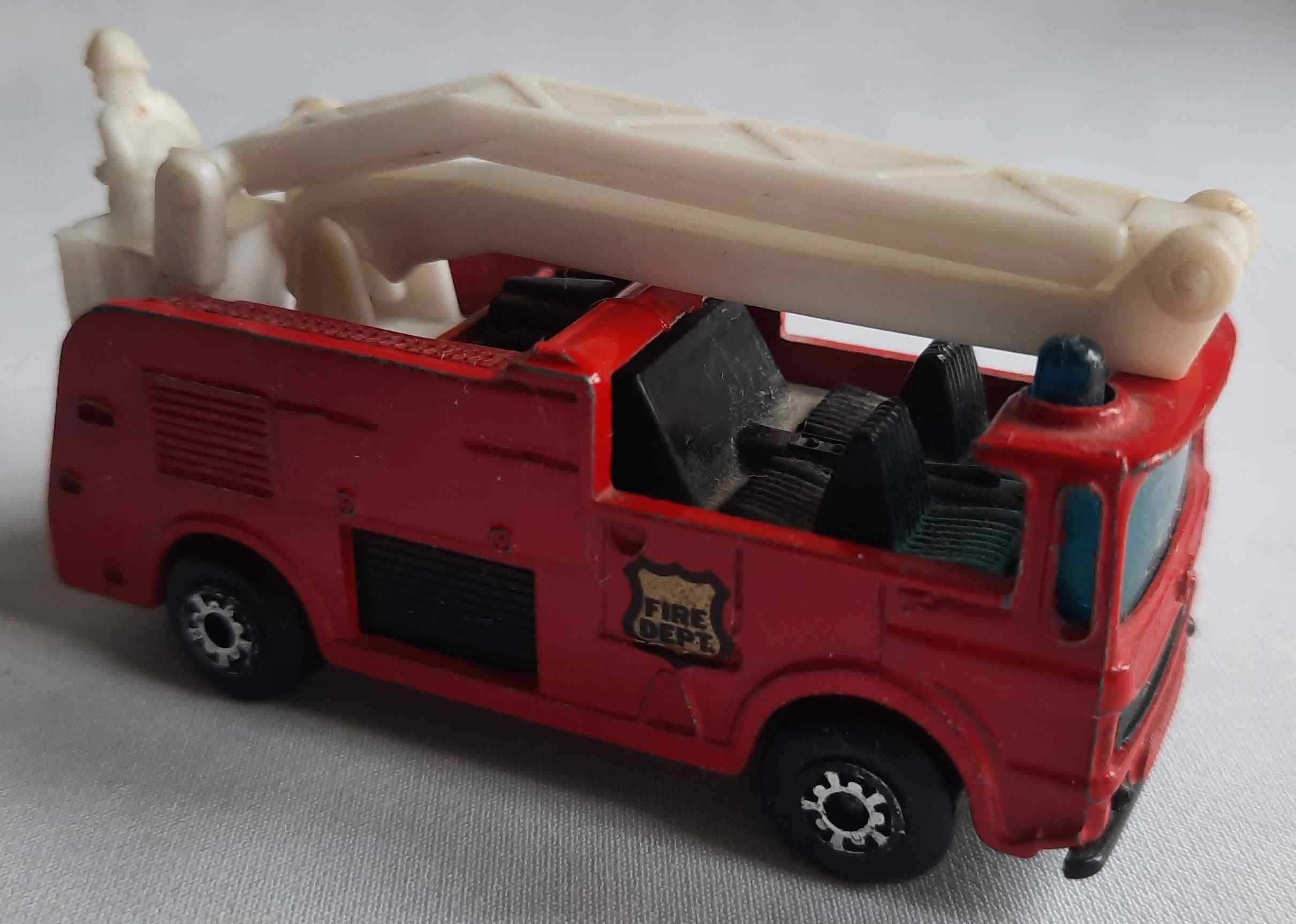 Straż Pożarna MATCHBOX Wóz Strażacki Snorkel Vintage 1981