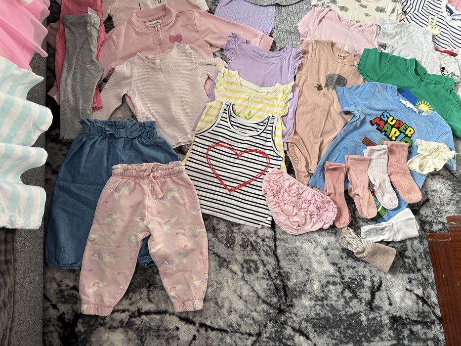 Пакет літніх дитячіх речей на дівчинку, шорти, сукня, футболка, р. 80