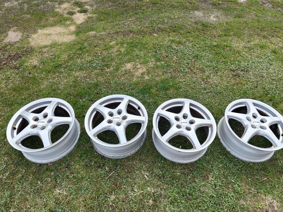 Felgi RIAL R16 5x112 6,5Jx16 H2 ET50 pasują do Ford Volvo peugeot itp