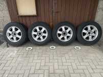 Koła z nowymi oponami całorocznymi 235/65R17