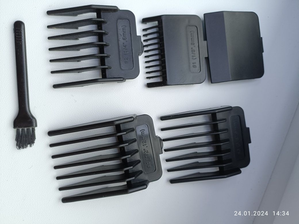 Машинка для стрижки б/у Vitek VT-1351 B