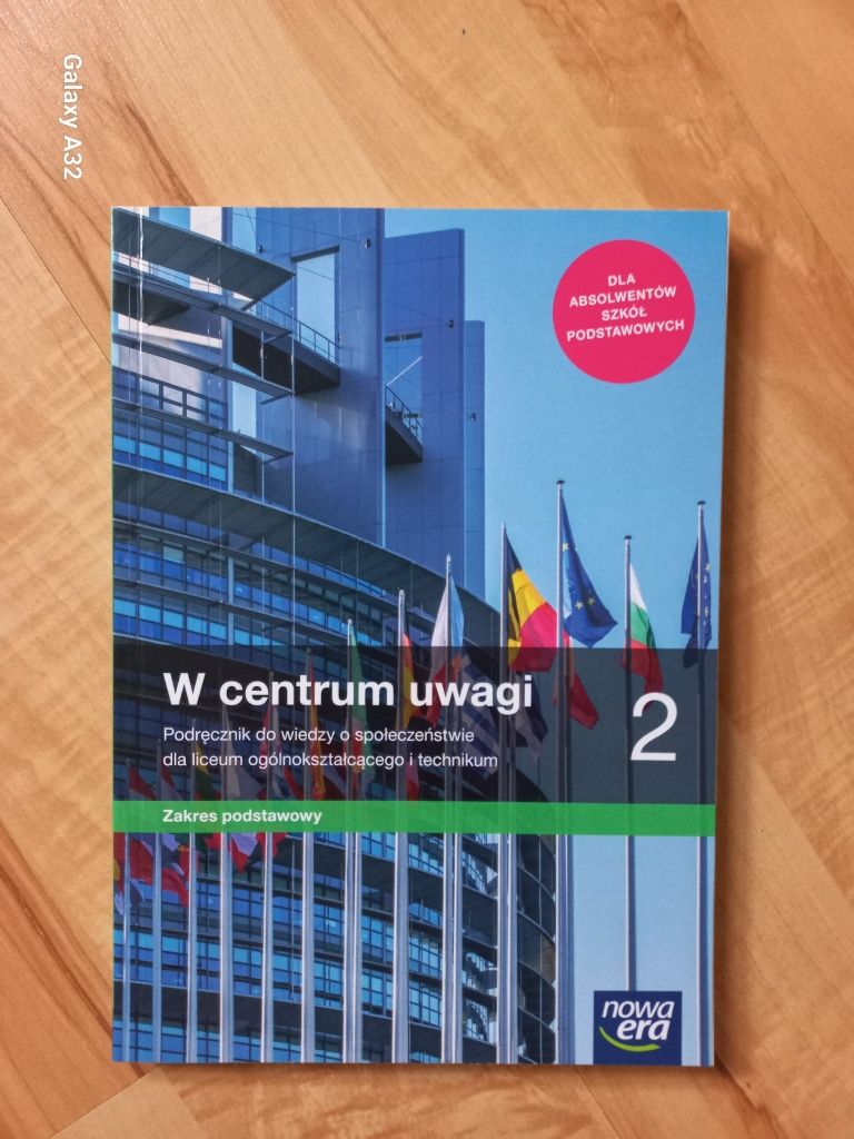 Podręczniki do liceum ,technikum  klasa 1 i 2 I  i podstawówki