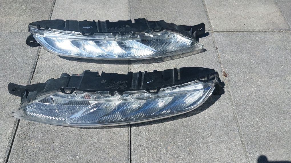 C4 Picasso II Grand Picasso 13- Lampa światła dziennego LED Prawa Lewa