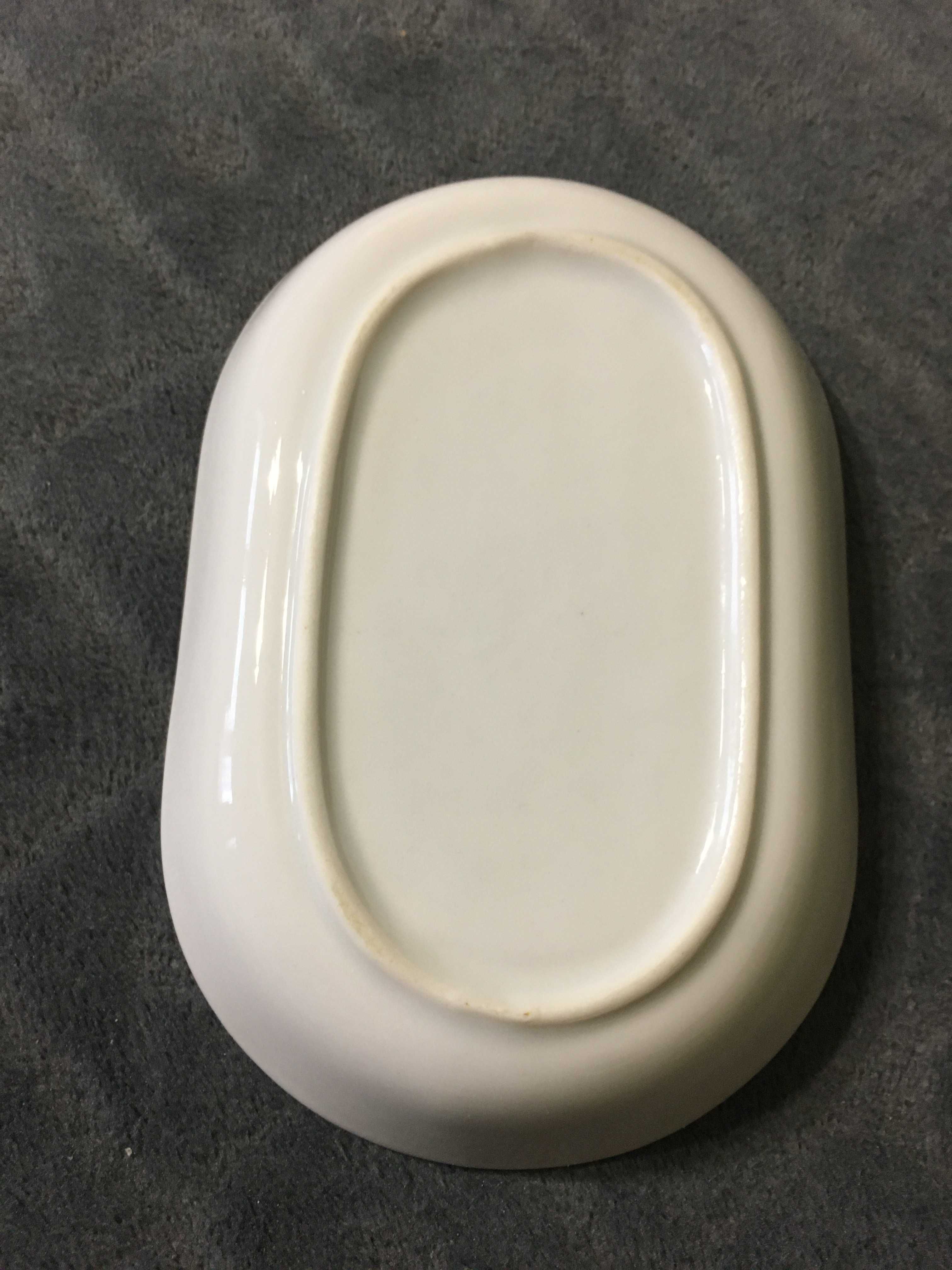 Porcelanowe małe półmiski