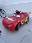 Carro Faisca mCqueen elétrico criança em bom estado