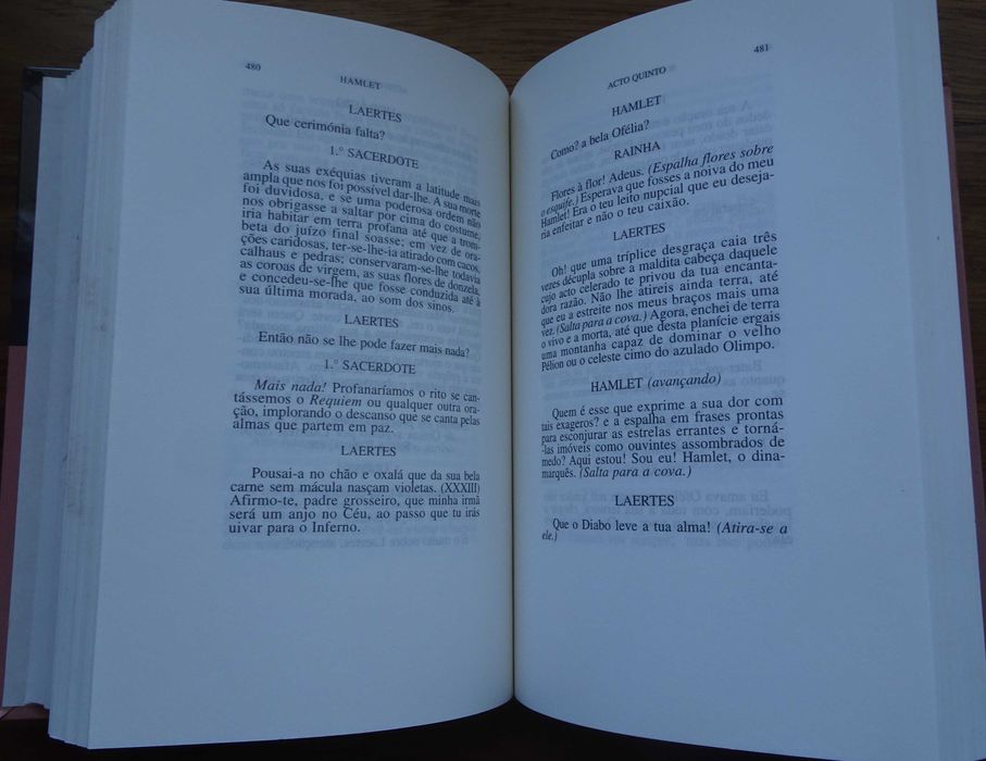 Romeu e Julieta / Hamlet / Macbeth de William Shakespeare