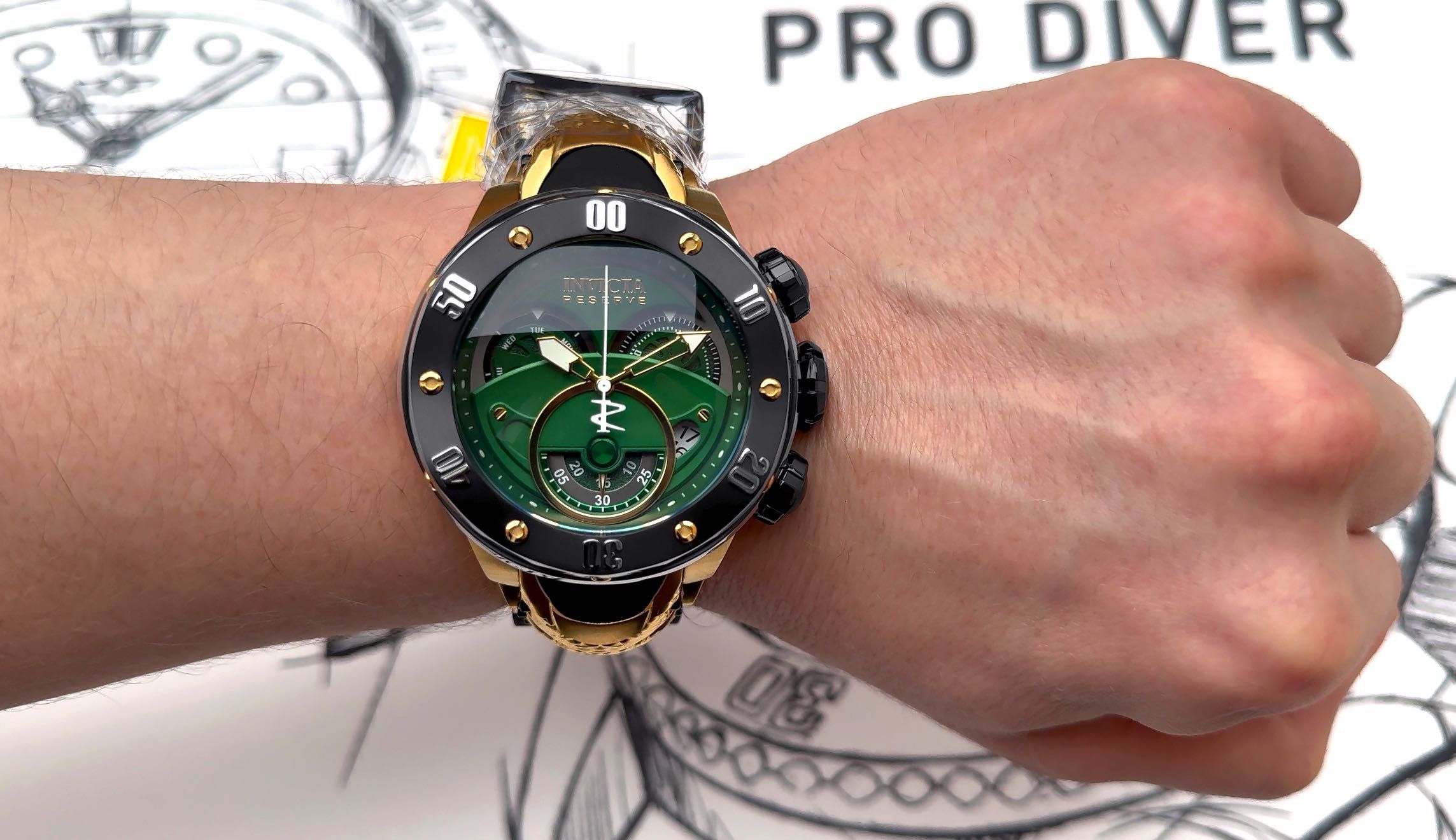 Мужские часы Invicta 36332 Reserve Kraken Swiss 54 mm. 200 MT.
