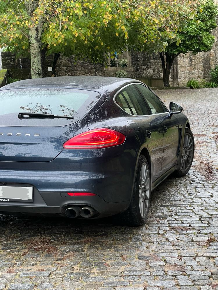 Porsche Panamera S E-Hybrid