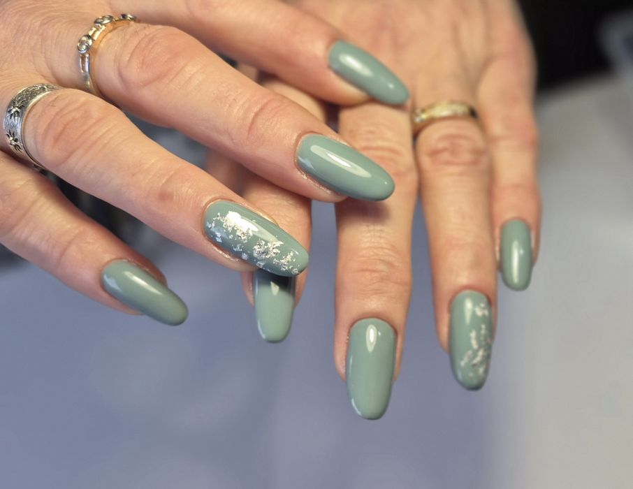 Манікюр Відрадний