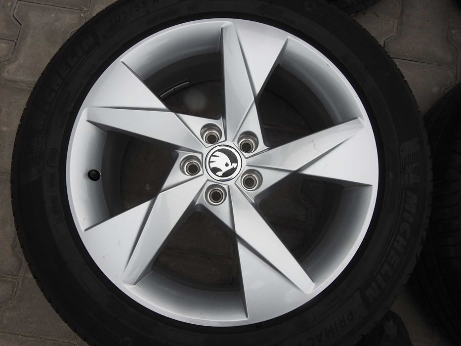 4x 17" 5x100 ET 40 6,5J Alufelgi SKODA Oryginał 20rok Jak NOWE