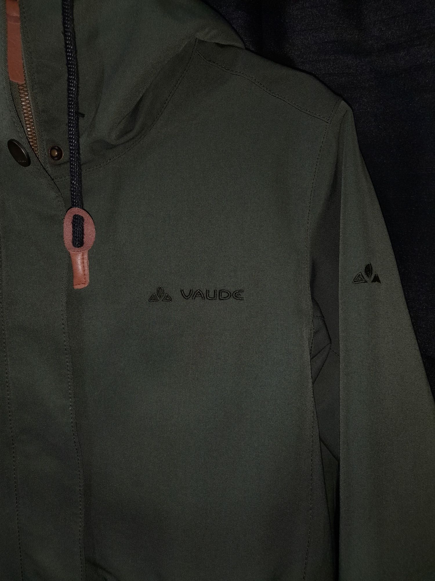 Оригинал женская  куртка Vaude Ceplex Active Green Shape XL