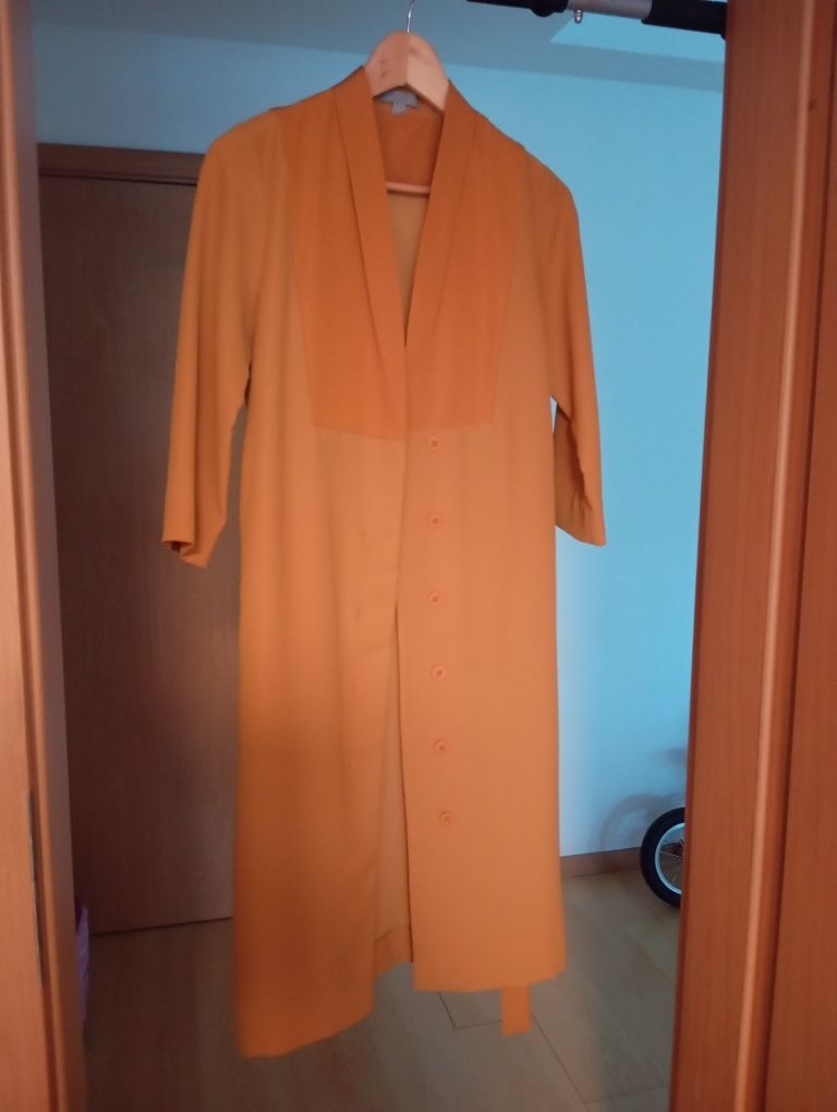 Vestido estilo kimono da marca COS