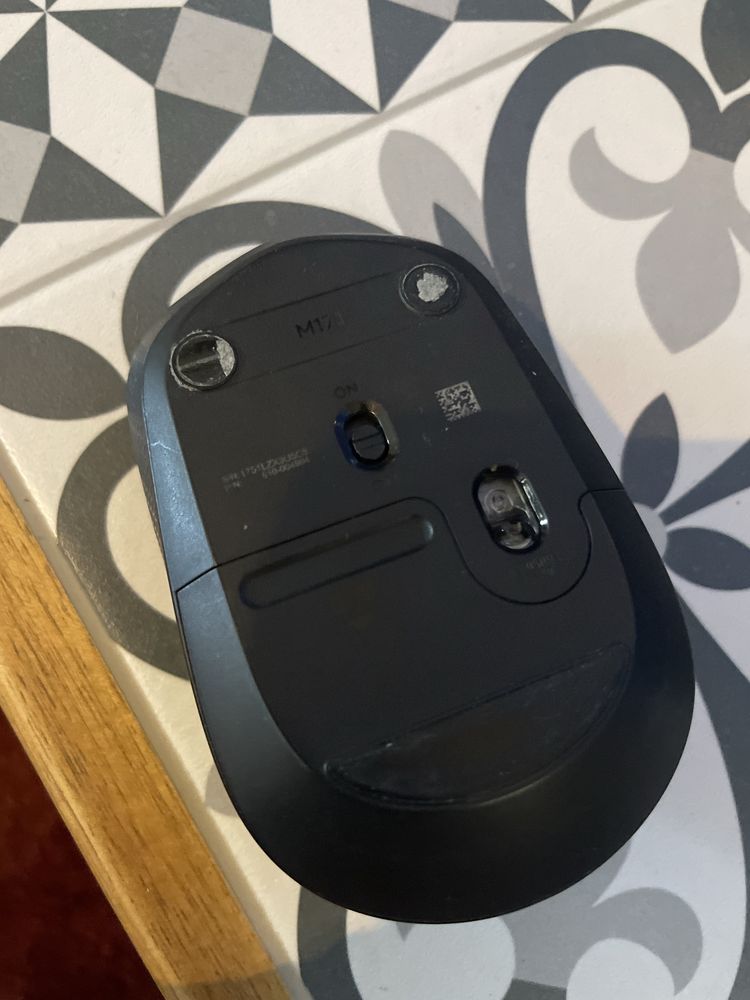 Rato Logitech M171 sem fio 2.4Ghz