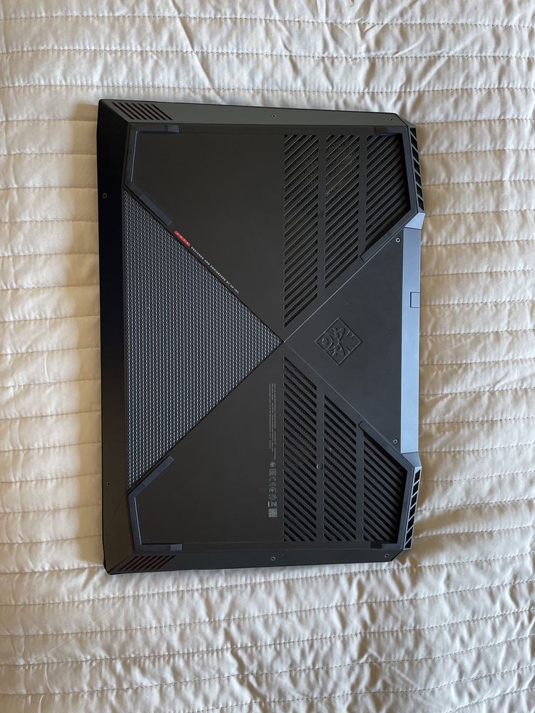 HP OMEN Laptop 15-dc0