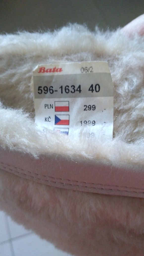 Sprzedaje zimowe buty firmy Bata że skory