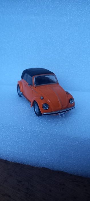 Volkswagem beetle escala 1:43
