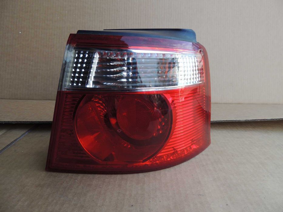 Lampa tył tylna prawa europejska KIA Carens II 2 02,03,04,05,06