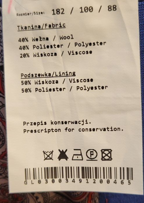 Garnitur Lavard granatowy w bardzo dobrym stanie