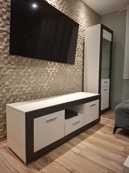 Zestaw mebli szafka rtv + witryna