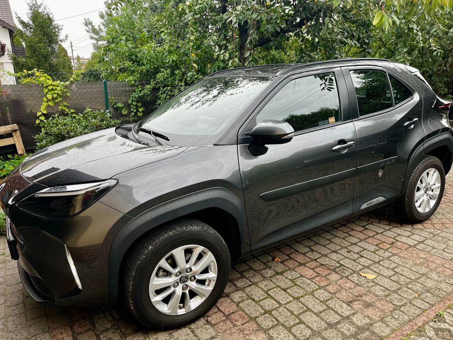 Sprzedam zadbany, ekonomiczny samochód Toyota Yaris Cross