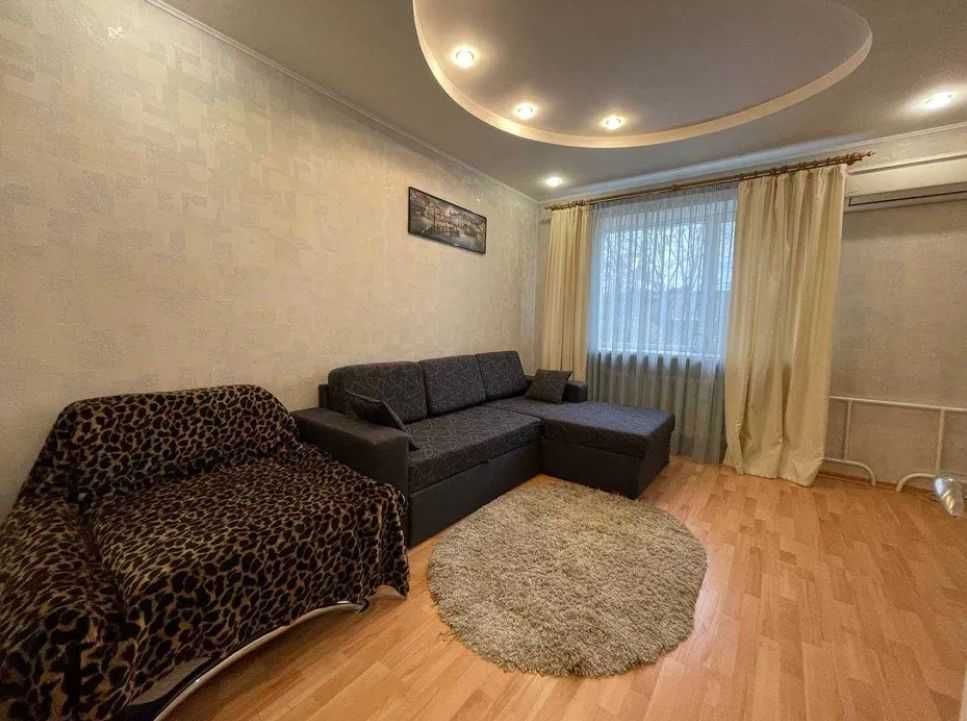 1 кім в ЦЕГЛІ район НАУКИ (ГАГАРІНА) (716392)