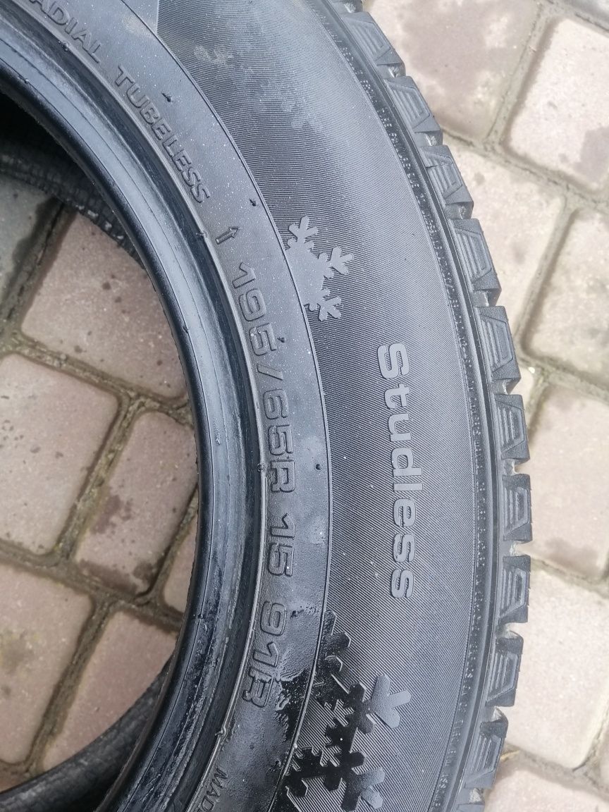 Шини  Kumho R15 195/65 Резина Зима