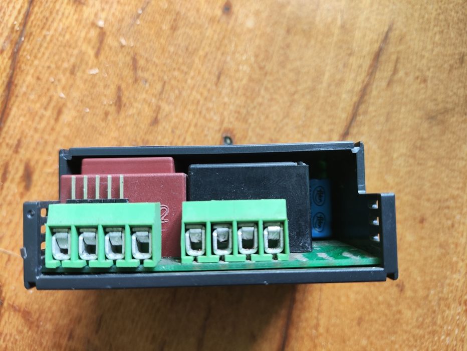 Dixell XR02CX термостат б/у