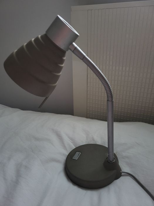 Lampka nocna biurowa