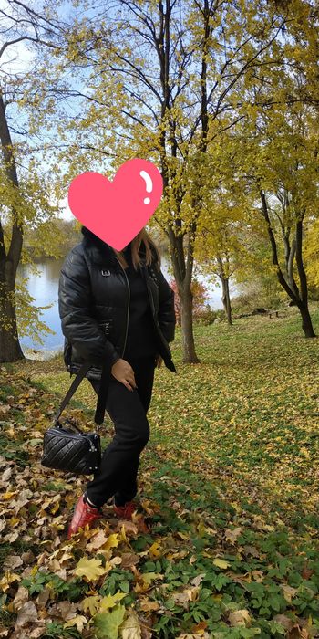 Зимова куртка,пуховик.Vivilona