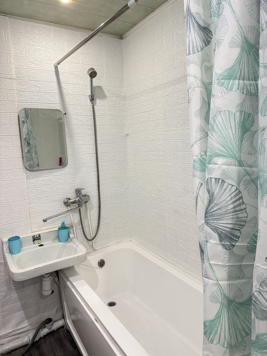 Посуточно 1к кв, 1100 грн/сут, Павлоград, ПЗТО, Гагарина