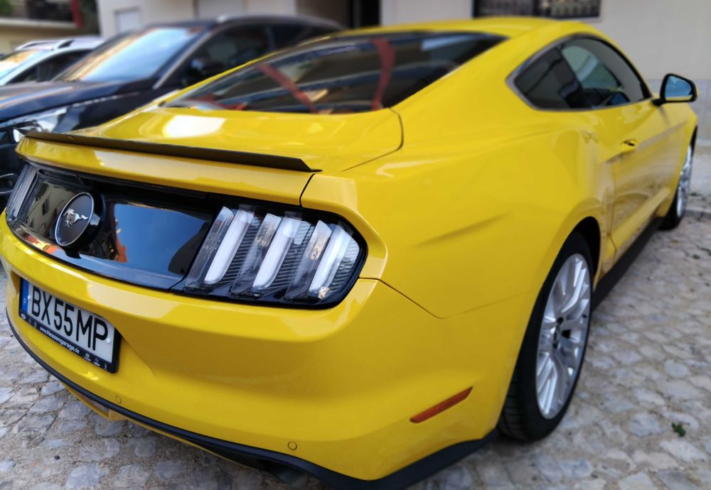 Ford Mustang 2.3 ecoboost como novo