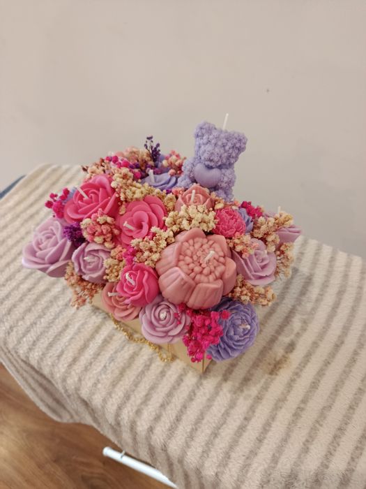 Box świec sojowych w eleganckiej torebce