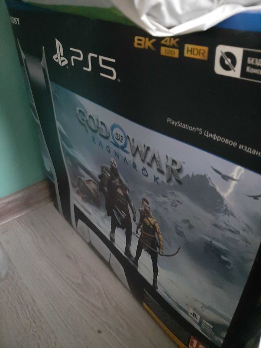 Набір Консоль Sony Playstation 5 Digital Edition White 825GB