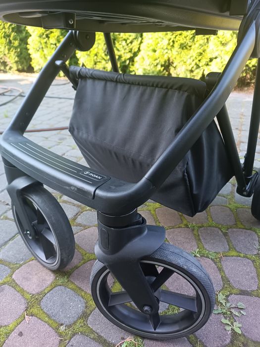 Wózek dziecięcy 2w1 Roan Ivi