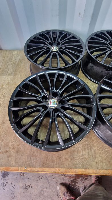 Felgi 18 alfa romego 159 gulietta 5x110 7.5j et41 os 65.1