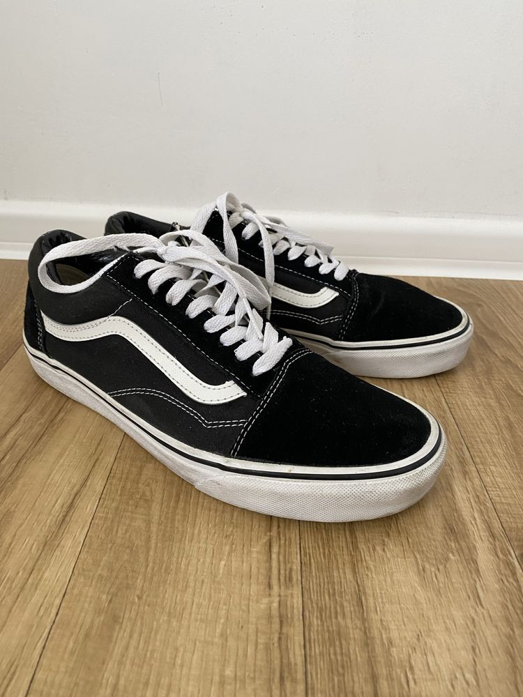Trampki Vans czarno białe buty 42