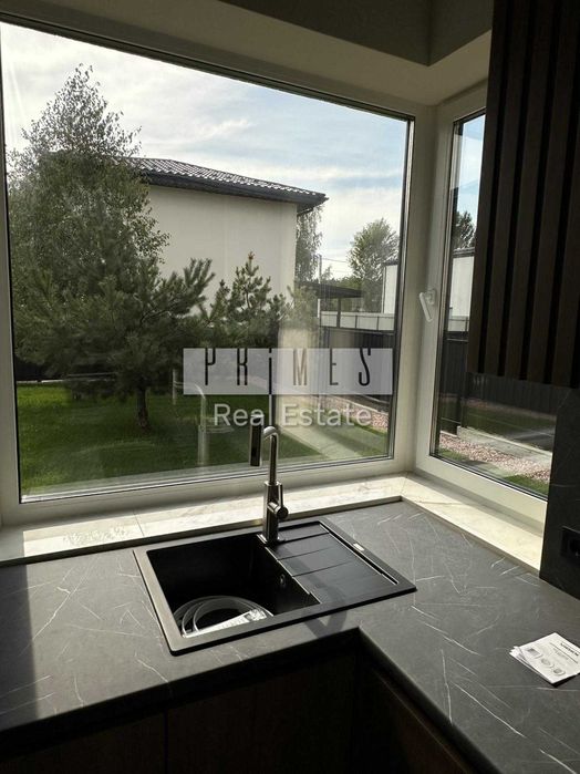 Продаж 4к будинку з дизайнерським ремонтом, Буча