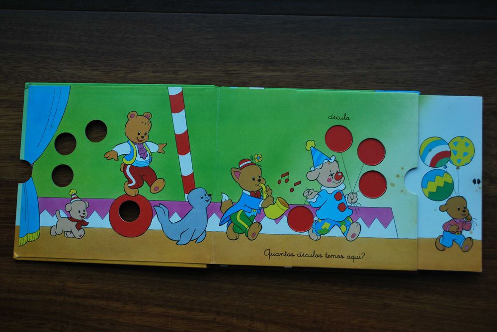 Cores e Formas (Brinca e Aprende) da Sol Jovem