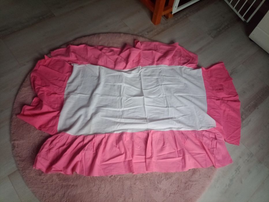 Prześcieradło do łóżeczka dziecięcego różowe